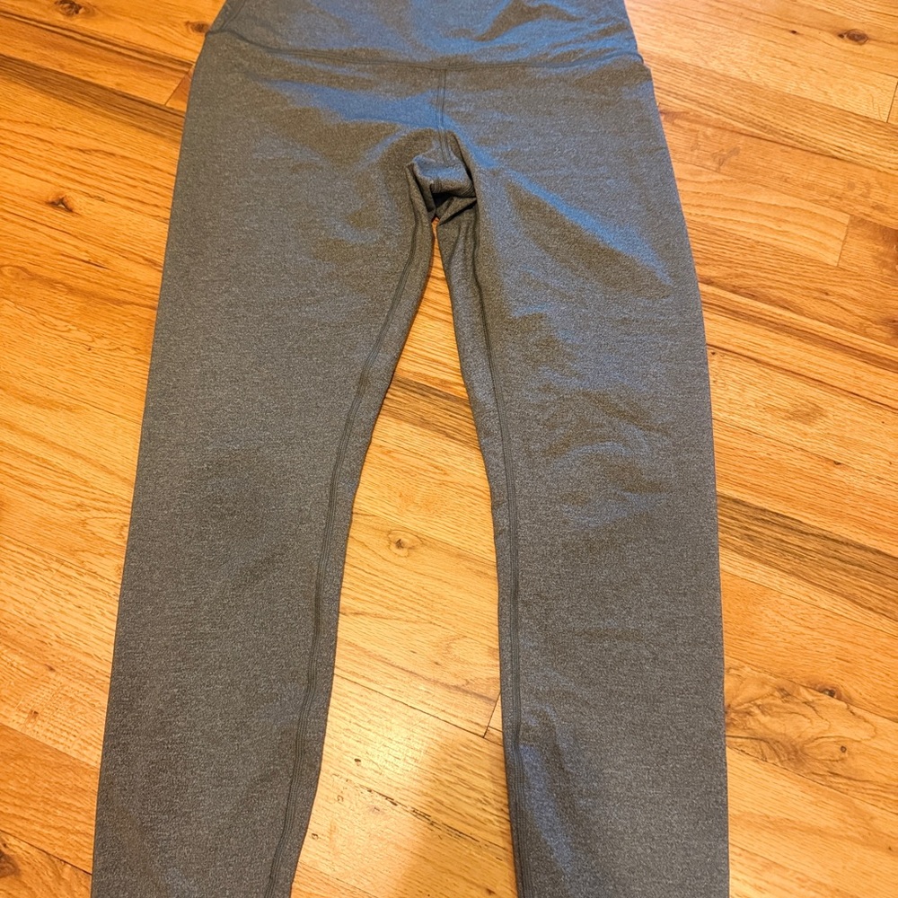 Under Armour Gray Leggings for Active Wear